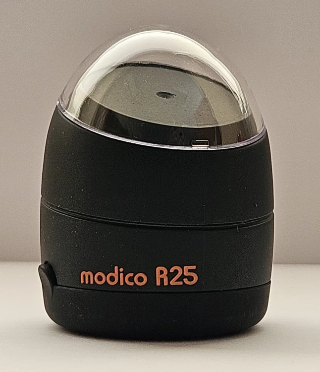 r25 black.jpg